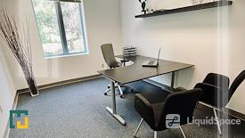 Hangr Coworks - Clifton Park