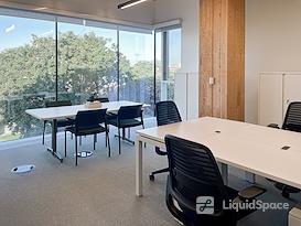 SPACES | ON, Toronto - Spaces Liberty Village