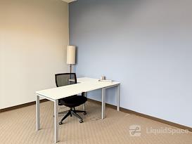 HQ | MI, Lansing – West Lake Lansing