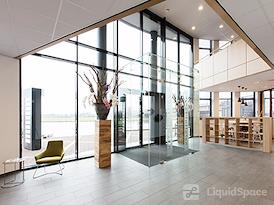 Regus | Roermond, Looskade