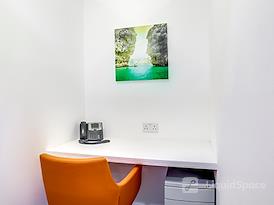 Regus | Muscat, Shatti Al Qurum