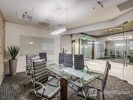 Lucid Private Offices | Sugar Land