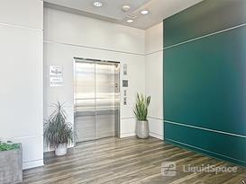 Regus || Hamilton Avenue