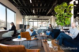 HQ | Paris, République