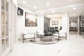 (521) Premier Midtown Manhattan