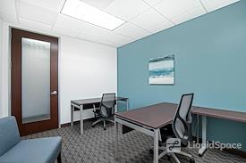 Regus | Camelback Square