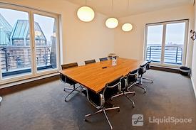 Signature | HAMBURG, SIGNATURE Jungfernstieg