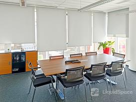 Regus | BUDAPEST, Ujbuda Allee Corner