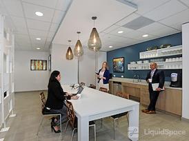 Regus | 5444 Westheimer