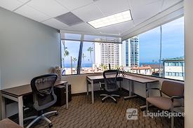 Regus | CA, La Jolla - 888 Prospect Street