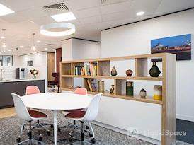 Regus | Canberra 121 Marcus Clarke St