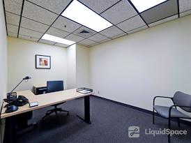 Regus | Clark Tower
