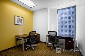 Regus | Americas Tower