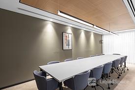 Regus | Herzeliya, Reit 1 House