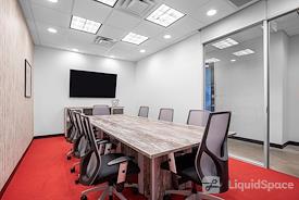 Regus | Brownsboro Crossing