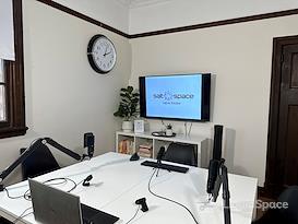 Salt Space Coworking - New Farm