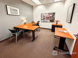 Regus | Carlson Center