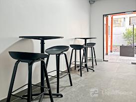 HQ | Santiago, Luis Carrera