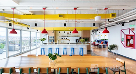 WeWork | Carrera 11b #99-25