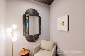 Industrious - Navy Yard