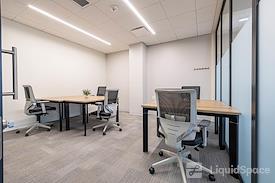 Expansive - Atlanta Perimeter Center