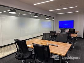 Venture X | Arlington - Courthouse Metro