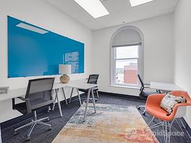 Expansive - Shockoe Slip