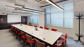 FORA | Lloyds Avenue 