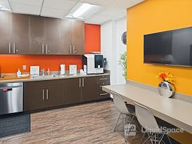 Regus | Corner Market at Almand Creek