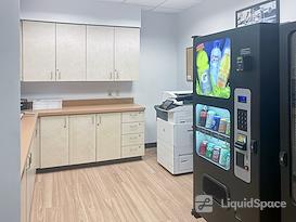 Regus | FL, Tampa - Westshore Int'l Plaza