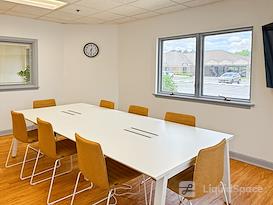 HQ | IL, Winfield - County Farm Rd