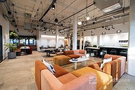 560 Flex by Cummins Station