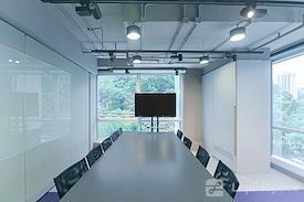 Island East | Eastern Central Plaza