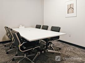 Regus | Edmond - S Broadway