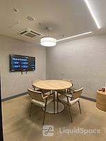 WeWork Two Horizon Center