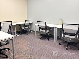 HQ | IL, Elgin - Point Blvd