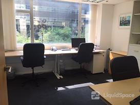 Centrazur Business Center