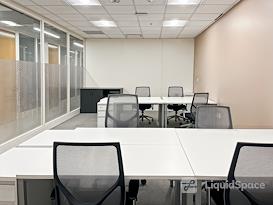 Regus || 111 Congress