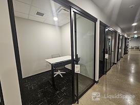 Launch Coworking Space - Downtown