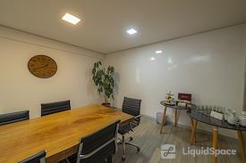 The Train Business Hub Santa Ana