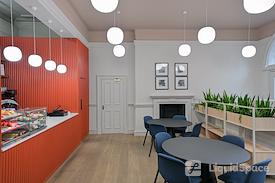 Regus | Horizon Ridge Parkway