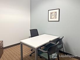 Regus | Downtown Doral