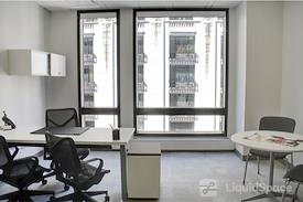 Bevmax Office Centers - Plaza District