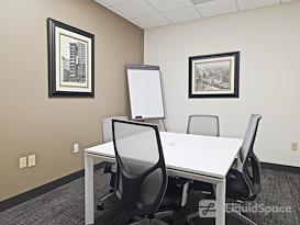 Regus | Lakefield