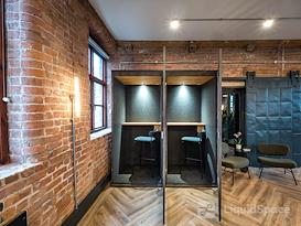 Colony | Flint Glass Works