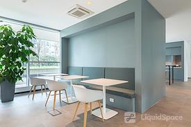 Regus | San Donato, Ten Building