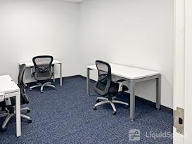 HQ | MI, Novi - Grand River Ave