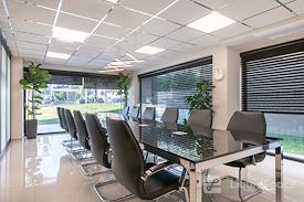 Regus | Glifada, Labraki