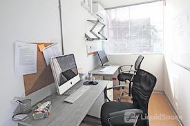 CO-Labora Coworking San Isidro | Salas de Conferencia, Reuniones, Salas de Capacitación