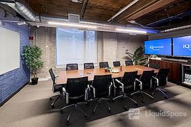 iQ Offices | 545 King Street